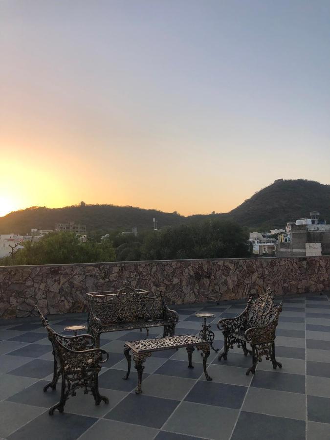 Jai Villa Homestay Udaipur Esterno foto