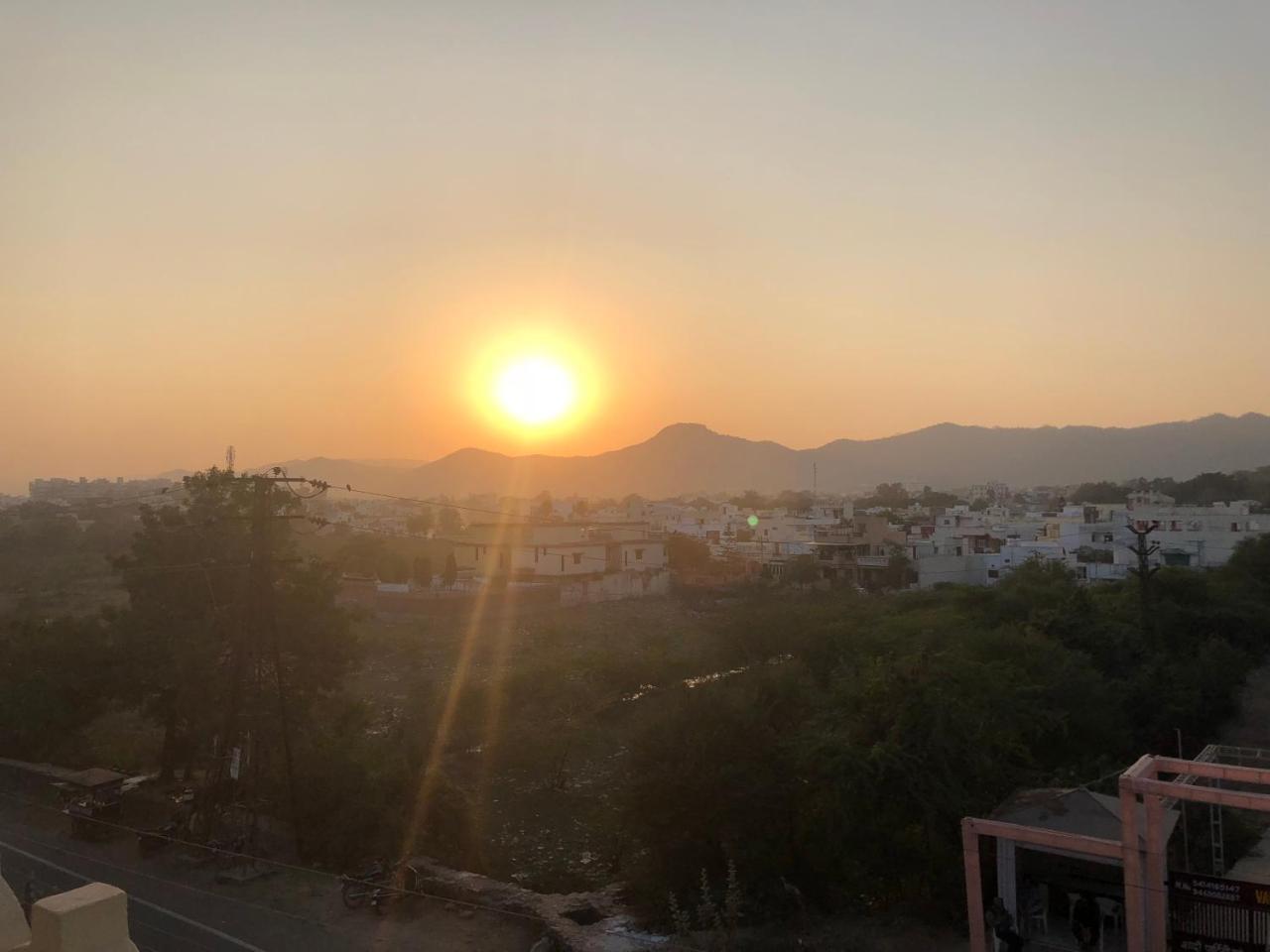 Jai Villa Homestay Udaipur Esterno foto